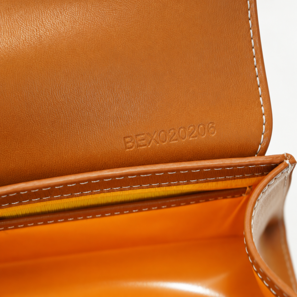 GY Tan & Black Monogram Wood-Handle Bag - image 5