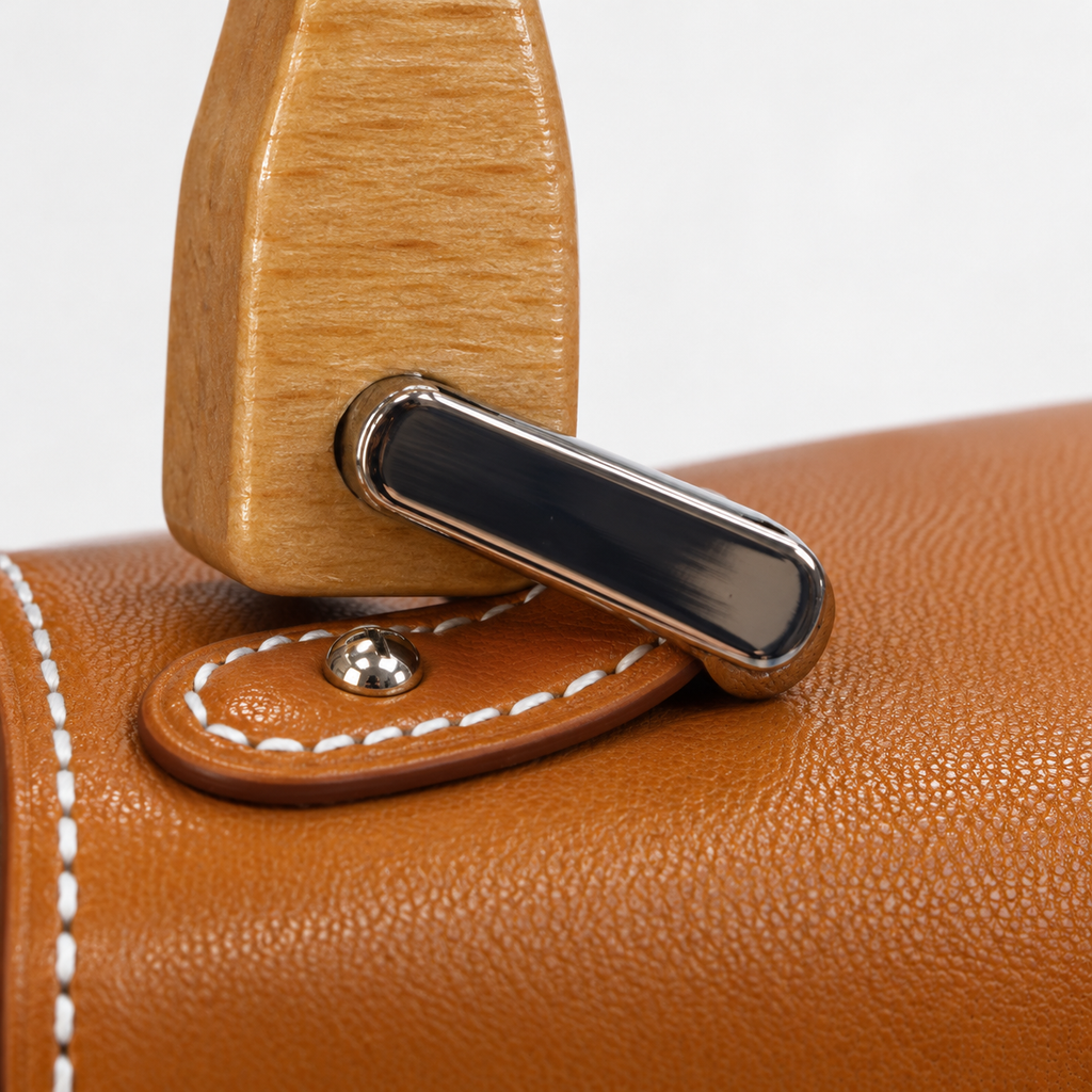 GY Tan & Black Monogram Wood-Handle Bag - image 6
