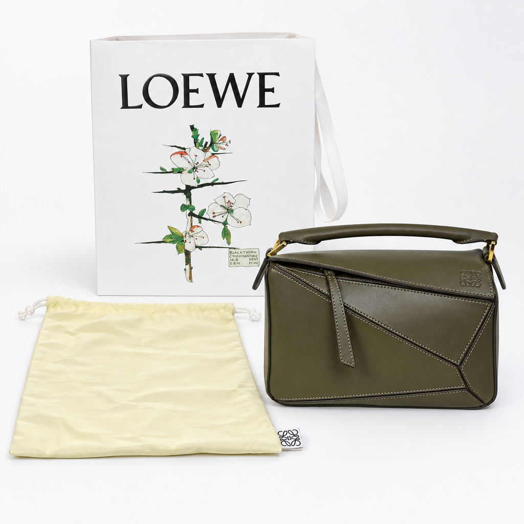 LOEWE Olive Geometric Top-Handle Bag - image 3