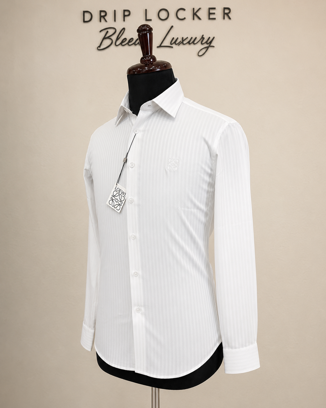 Men’s White Tonal-Linen Shirt - Luxury white jacquard shirt, three quarter view