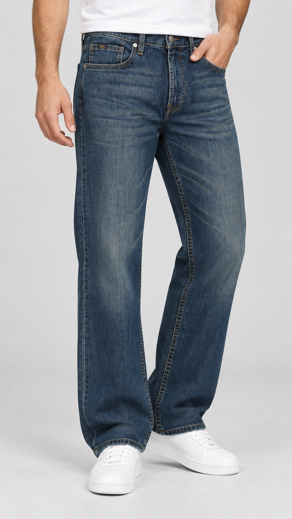 Men’s Horse-Emblem Wide-Leg Jeans – Vintage Indigo Blue - angled front