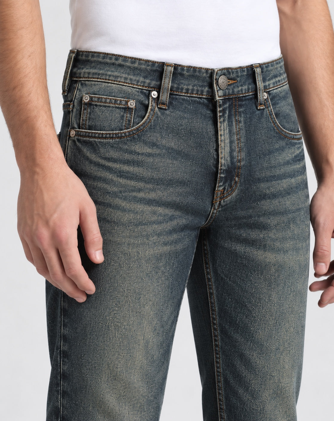 Men’s Straight-Fit Jeans – Vintage Grey-Blue - front detail