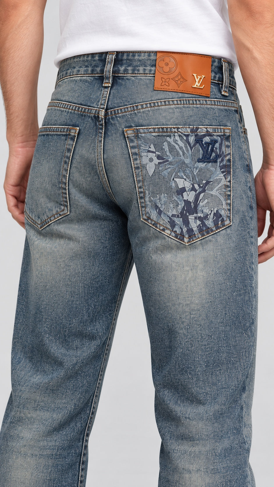 Men’s Straight-Fit Jeans – Vintage Washed Blue - back detail