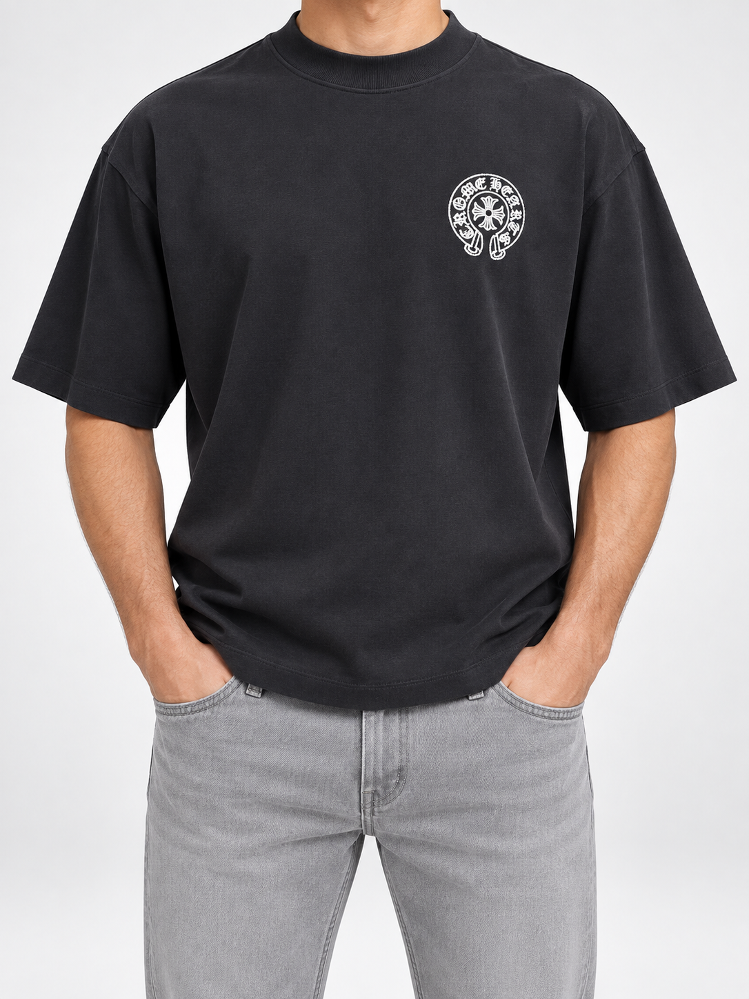 Men’s Black Horseshoe-Emblem T-Shirt - front view