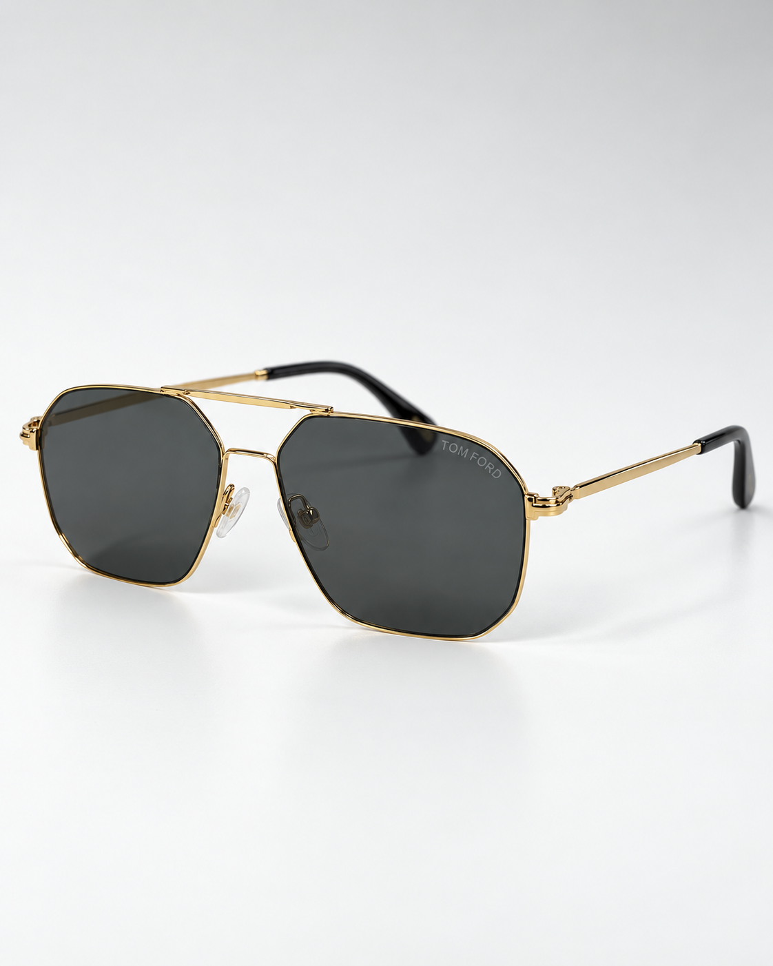 tom ford ft0852 28a gold navigator sunglasses — 45 degree product view