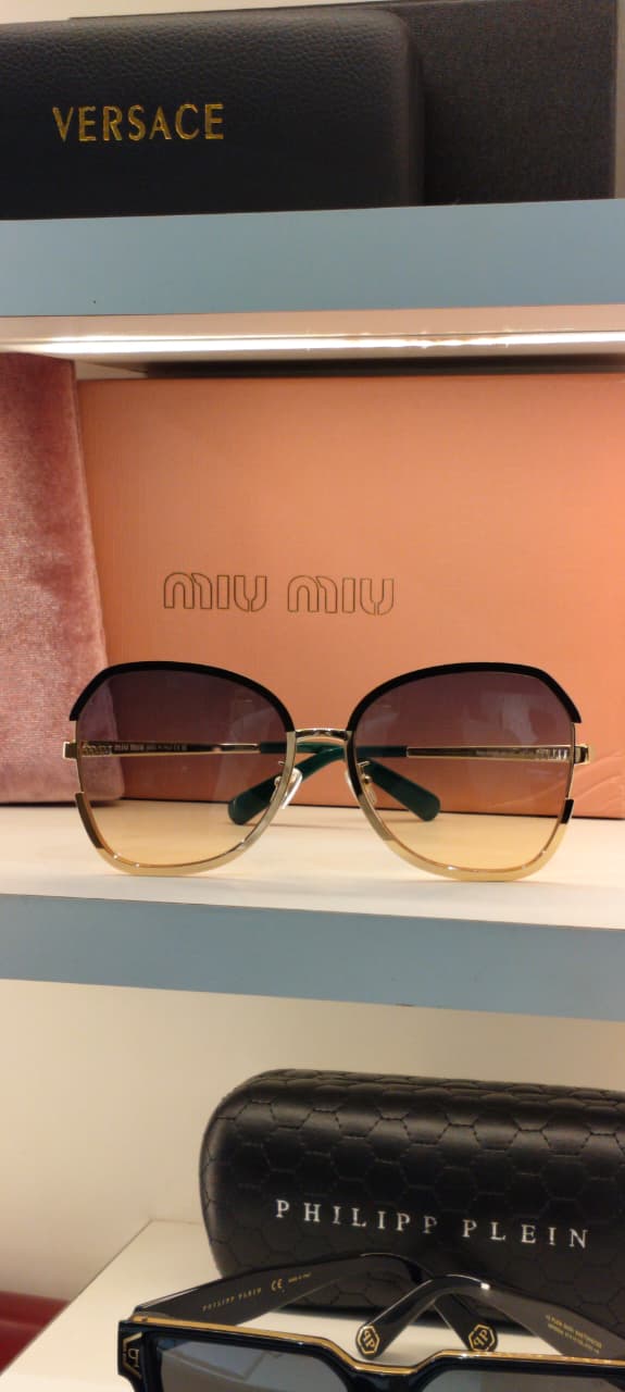 MM — Gold Brown Gradient Round Sunglasses – Model 4 - actual product 1