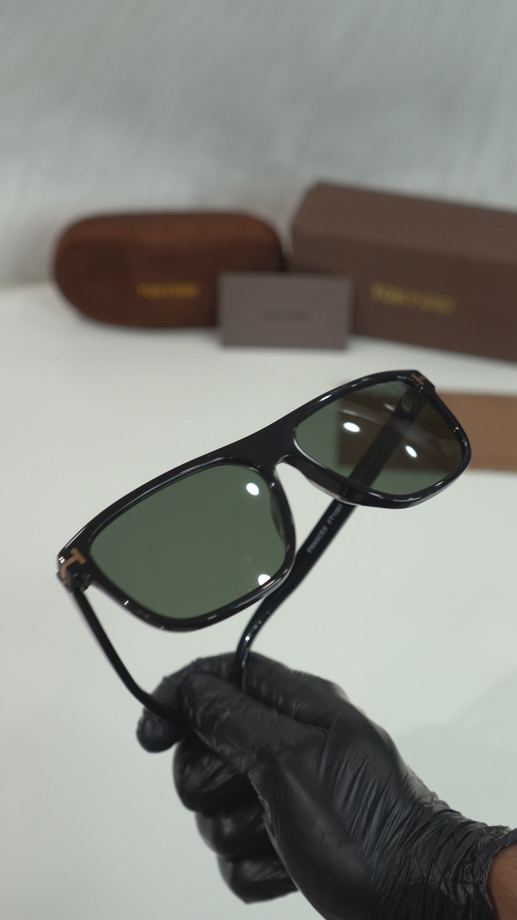 TF — Frances FT1081 01C Glossy Black Rectangular Sunglasses — silent high-quality complete detailing video